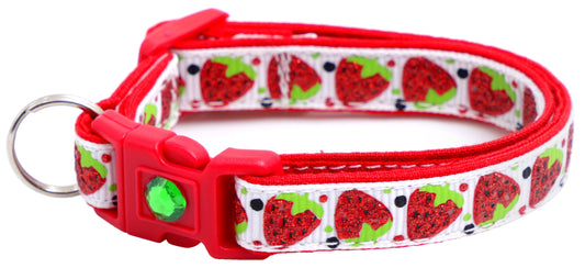 Strawberries Breakaway Cat Collar