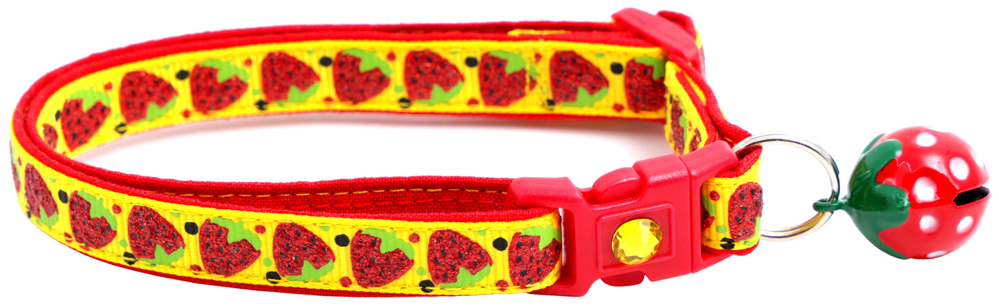Strawberries Breakaway Cat Collar