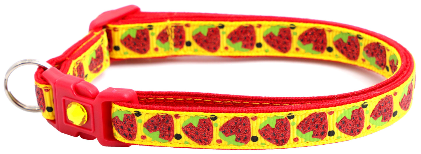 Strawberries Breakaway Cat Collar