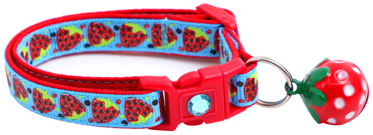 Strawberries Breakaway Cat Collar