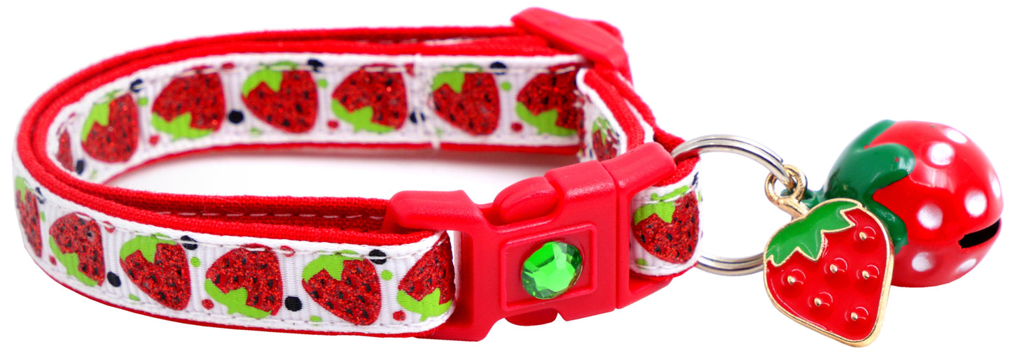 Strawberries Breakaway Cat Collar